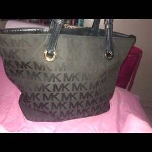Black Michael Kors bag